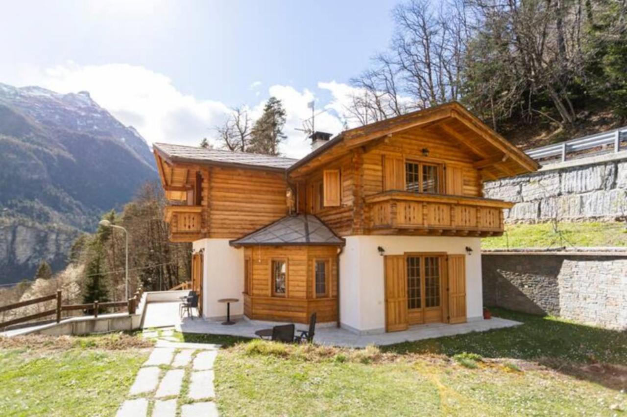 B&B Chalet Il Picchio Варцо Экстерьер фото